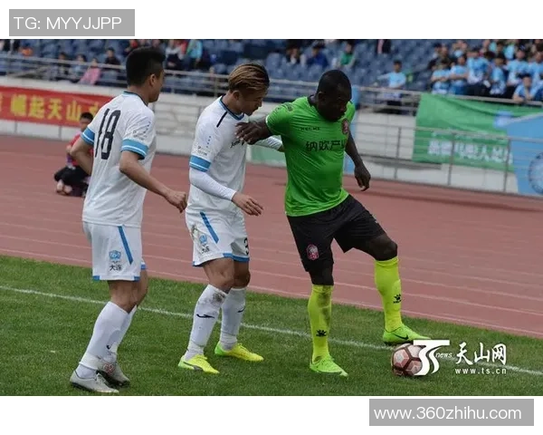 新疆雪豹与大连超越的巅峰对决谁能在赛场上笑到最后